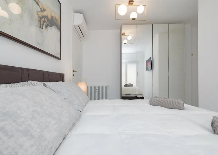 4co4 - Duomo - Luxurious - Large - * Mediolan